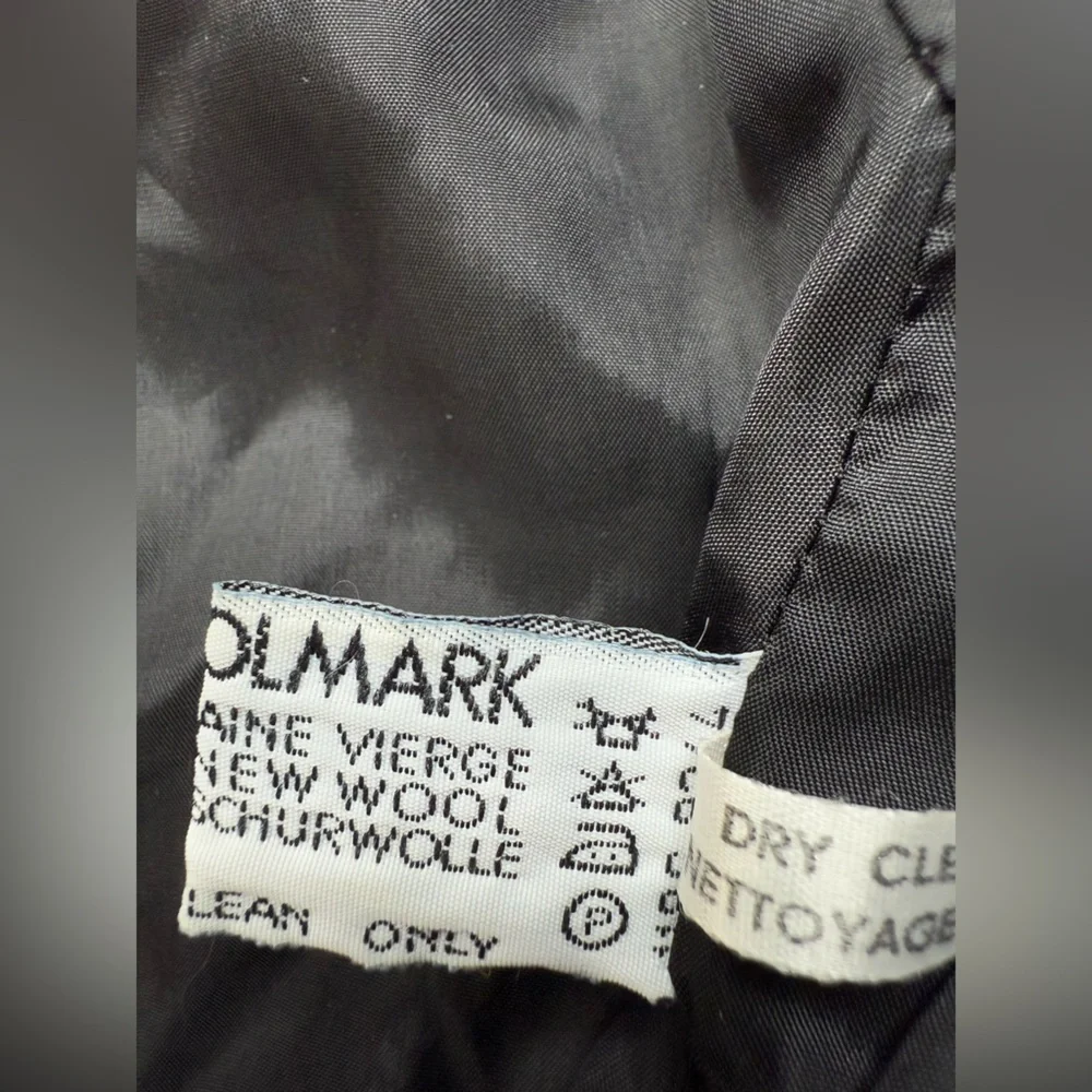 Dior woman jacket sz 2 or 4 wool grey